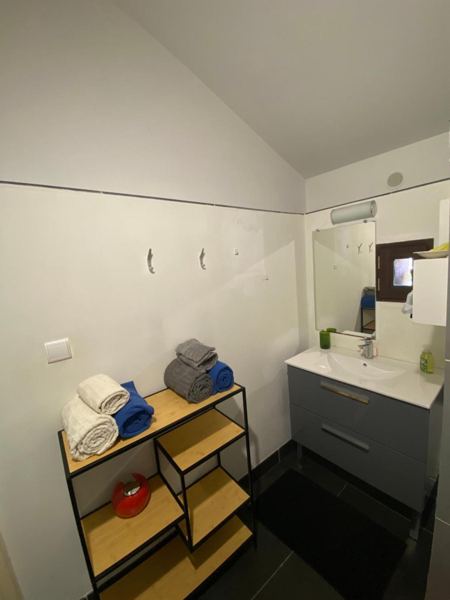 Location Gite 4 Personnes Mazeres - La Petite Maison Esterno foto